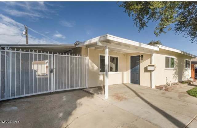 44335 Glenraven Road Gallery 2