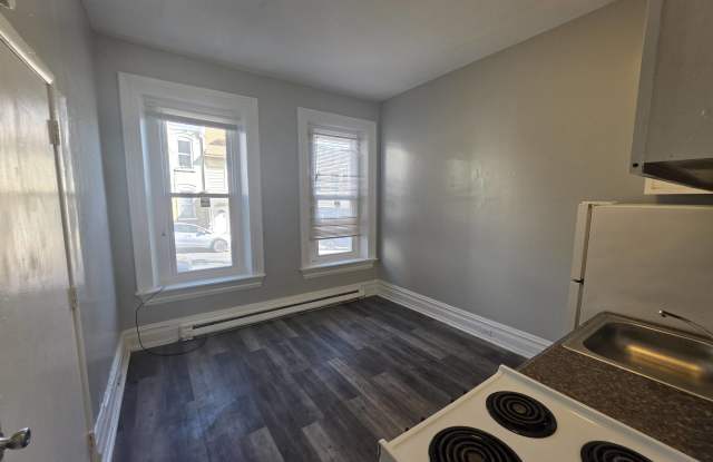 136 South 5th Street - 1 Gallery 4