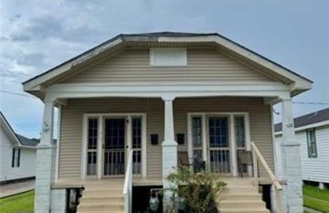 530 VICTORY Drive photos photos