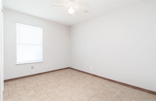 217 Elmo Ave Gallery 4