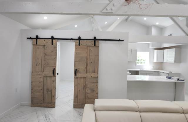 41 Valley Road Gallery 2