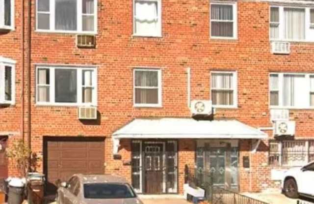 147-31 Barclay Avenue photos photos