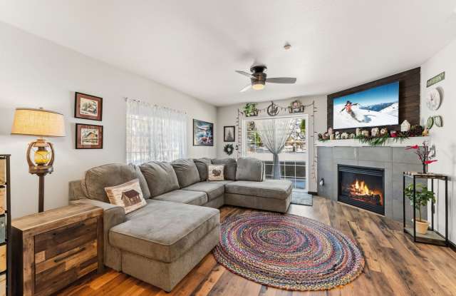 Freshly Updated Furnished 2BR/2BA Breckenridge Condo | Garage, Fireplace & Hot Tubs | Available Oct. 1 photos photos