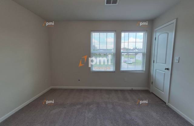 712 Maddux Drive Gallery 4