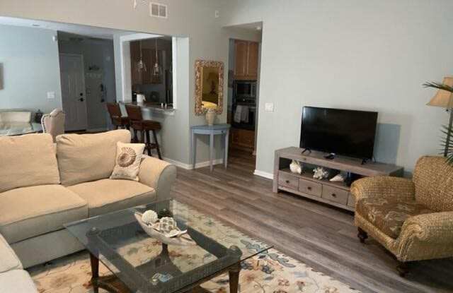 2046 Pinecone Court Gallery 3