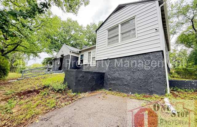 Beautiful 3 Bedroom 1.5 Bathroom Home in Kansas City! photos photos