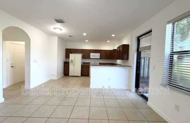 23364 SW 113th Psge Gallery 4