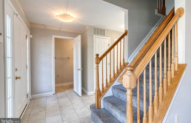 8123 BAYOU BEND BOULEVARD Gallery 4