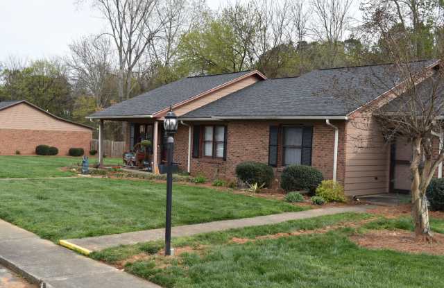 141 Glenwood Dr photos photos
