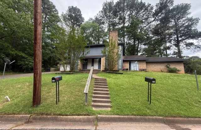 Spacious 3-bed/2-bath Townhome! photos photos