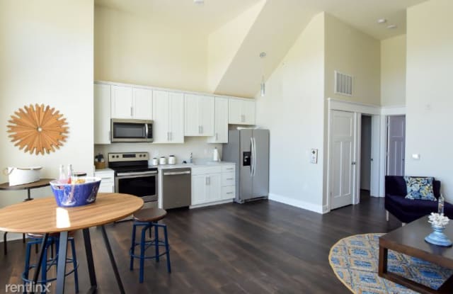 13114 Lincoln Road Unit 101 - 13114 Lincoln Rd, Sarpy County, NE 68138