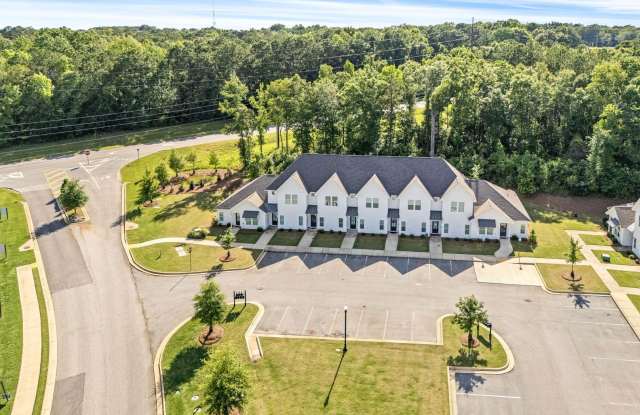 630 Village Drive, Unit 3, Opelika Gallery 4
