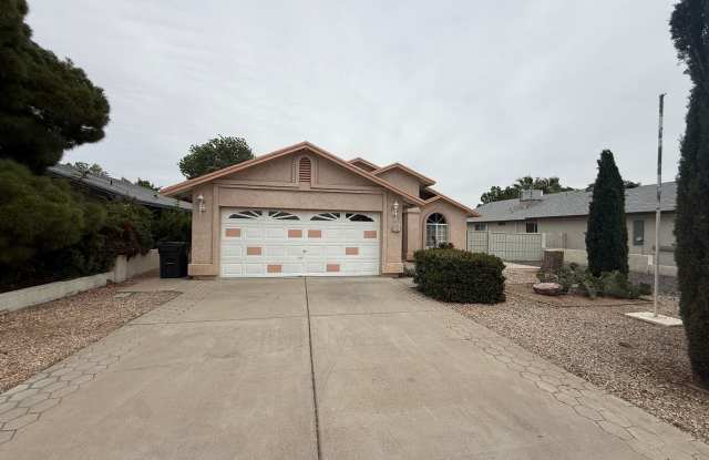 3 Bedroom 2 Bathroom Home photos photos