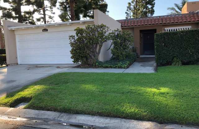 10597 La Rosa Lane Gallery 2