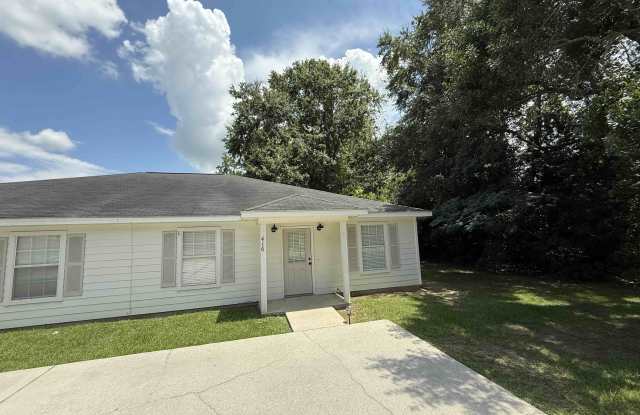 416 W Pedigo Ave photos photos