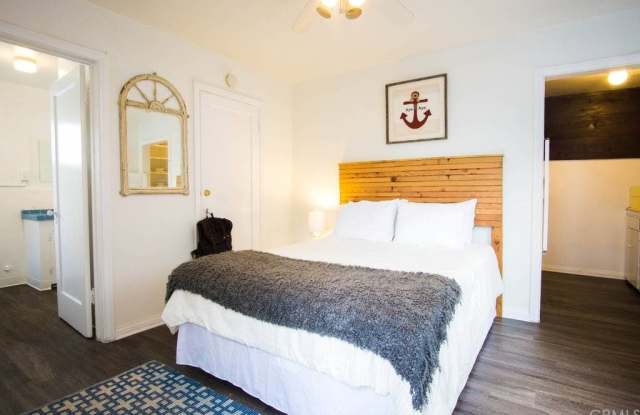 1613 Highland Avenue - 1613 North Highland Avenue, Manhattan Beach, CA 90266