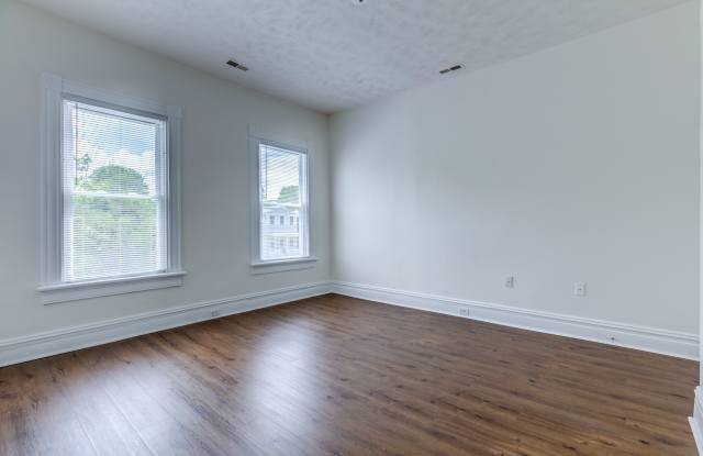 1600 North 22nd Street - B Gallery 4