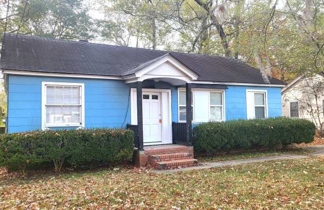 For Rent: Renovated Three Bedroom House in Sumter SC! - 426 Robney Drive, Sumter, SC 29150