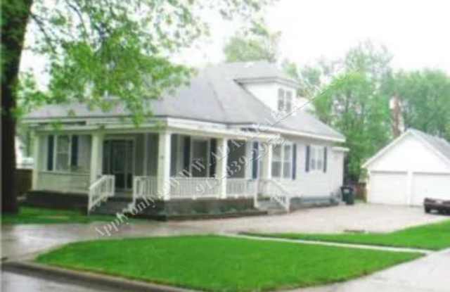 144 West Park Street Gallery 1