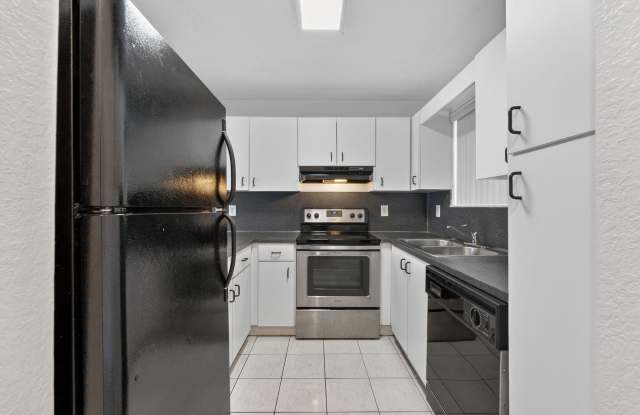7011 W 29TH Avenue Gallery 2
