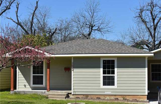 2624 Townsend Drive Gallery 2