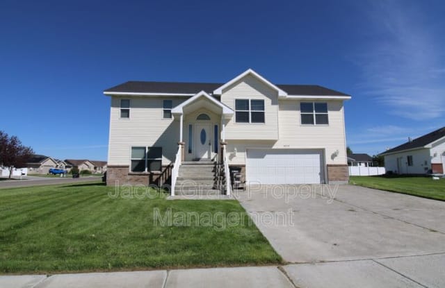 5223 Treyden Circle photos photos