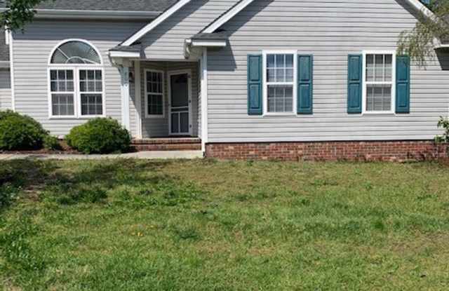 800 Bay Blossom Drive - 800 Bay Blossom Drive, Murraysville, NC 28411