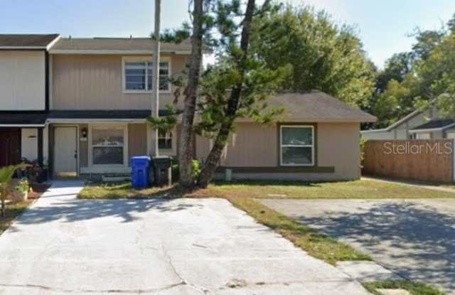 14027 VILLAGE VIEW DRIVE - 14027 Village View Drive, Carrollwood, FL 33624