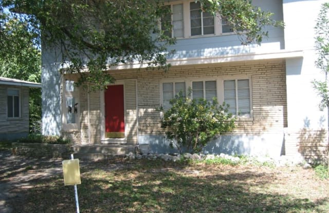 2118 Wilson Blvd 2 - 2118 Wilson Blvd, San Antonio, TX 78201