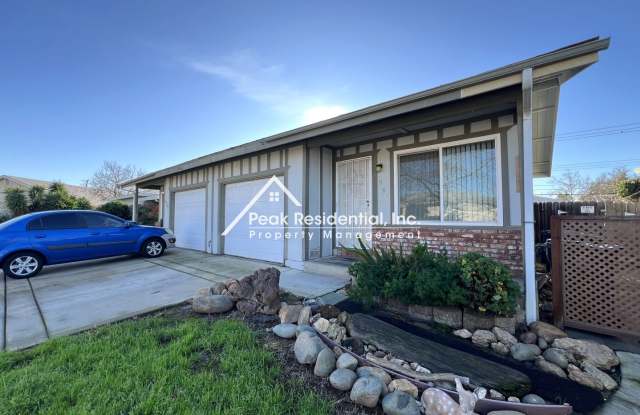 Nice Sacramento 2bd/1ba Duplex! photos photos
