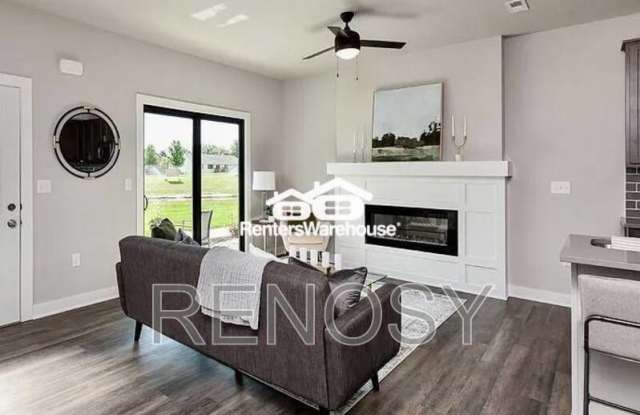 3619 NE Kara Ln Gallery 2