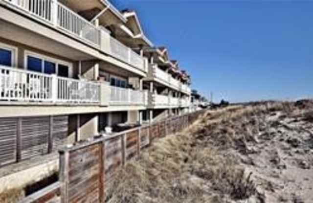 1051 Oceanfront Street photos photos
