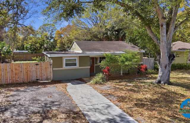 1508 Winchester Rd N photos photos