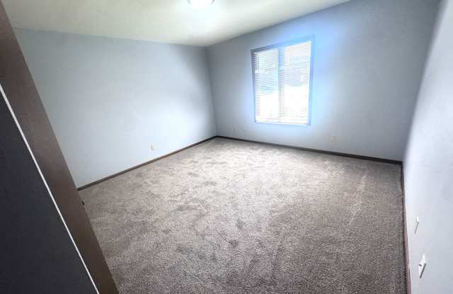 2737 Colonial Street - B Gallery 1