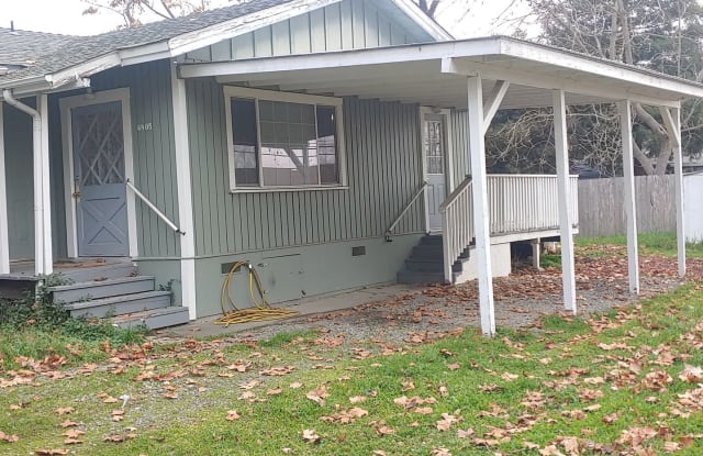 6805 Lakeshore Blvd - 6805 Lakeshore Boulevard, Lucerne, CA 95458