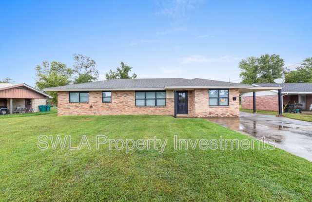 1026 Bee Tree Street - 1026 Bee Tree Street, Westlake, LA 70669