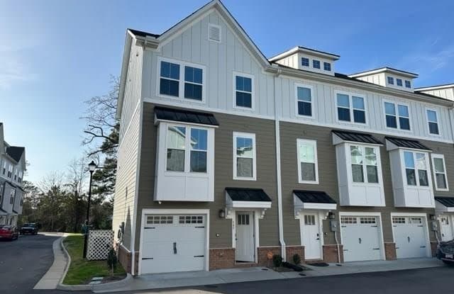 545 Westport Street - 545 Westport Street, Norfolk, VA 23505