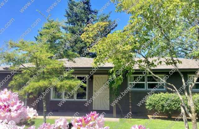 811 Northeast 191st Avenue - 811 Northeast 191st Avenue, Gresham, OR 97230