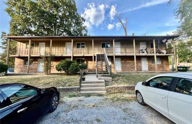 201 N Market Street - 201 North Market Street, New Athens, IL 62264