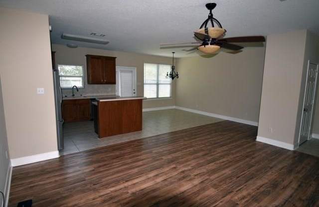 12410 Brightwood Drive Gallery 4