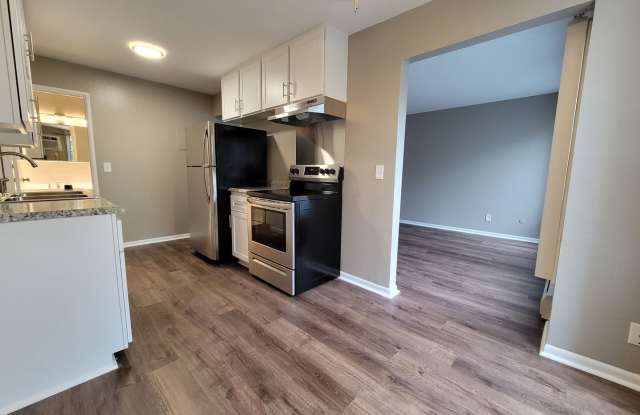 St. Anthony Park Apartments photos photos