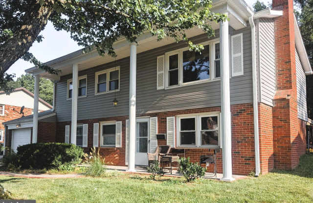 14728 DARBYDALE AVENUE - 14728 Darbydale Avenue, Dale City, VA 22193