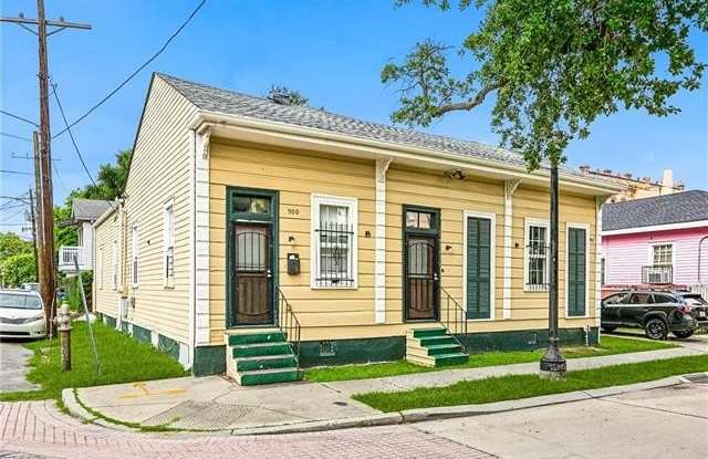 900 JOSEPHINE Street Gallery 2