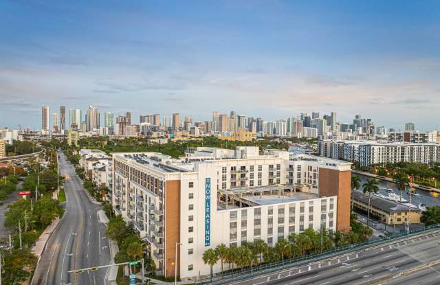 Riverhouse at 11th Apartments photos photos Riverhouse at 11th Apartments photos photos