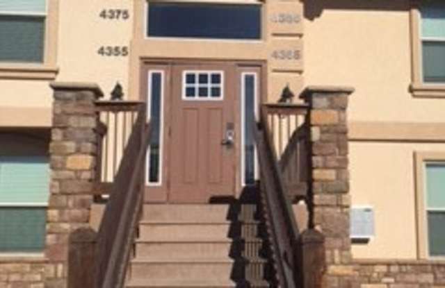 1 Bedroom/1 Bathroom Off Barnes and Oro Blanco $1300 photos photos