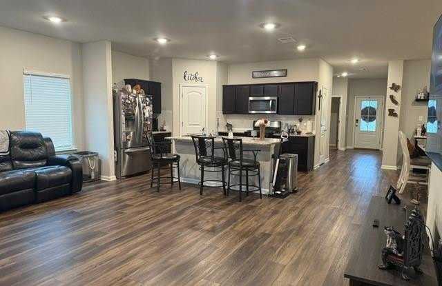 7213 CASCADE CROSS Court Gallery 4