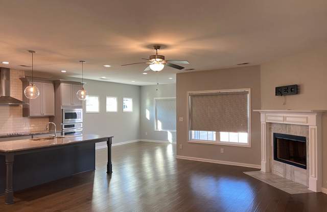 Awesome Home!! Gallery 3
