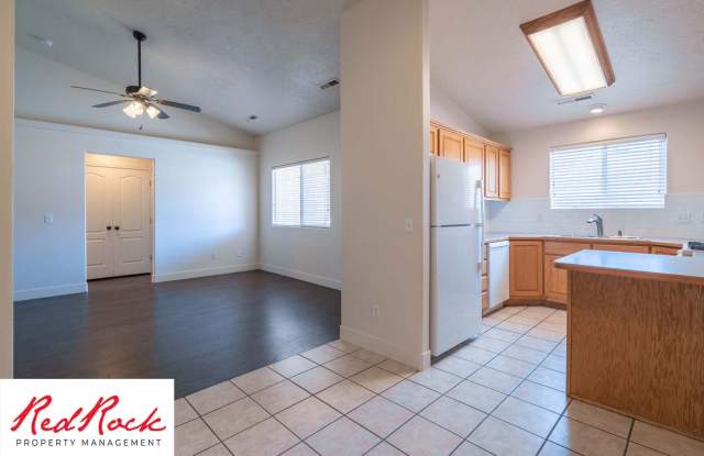 Spacious 3-Bed, 2-Bath Ivins Townhome – Dog Friendly! photos photos