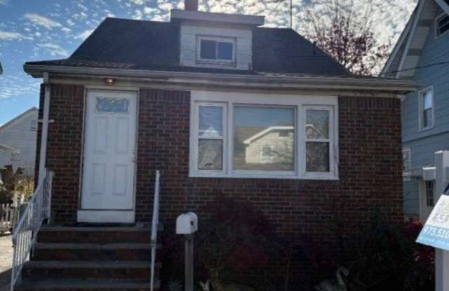 23 Barrington Ave - 23 Barrington Avenue, Clifton, NJ 07011