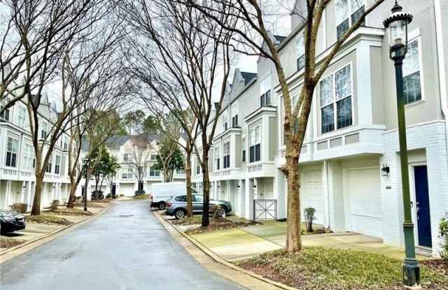 1135 Village Court SE Gallery 2